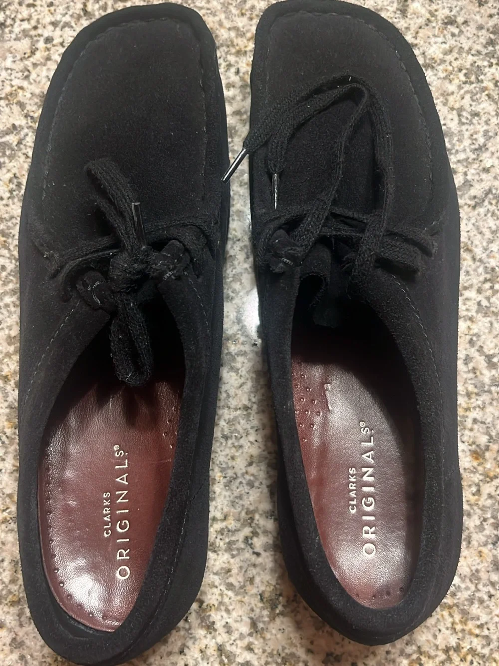 Clarks Originals Men’s Black Suede Chukka Wallabee Boots
